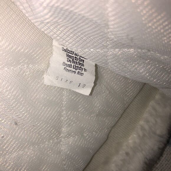 EUC Girls Polar Togs Kids Faux Fur Coat - Picture 6 of 6